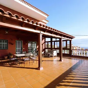 https://live-guanches-de-candelaria.in-canary-islands.com
