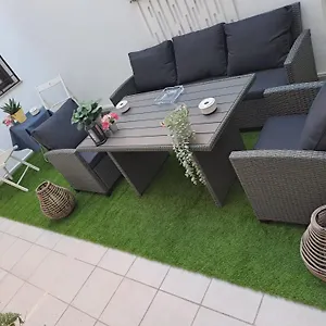 https://apartamentos-jara-1c.hotelsinnerja.org
